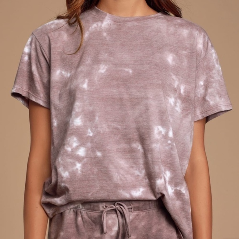 Lulu’s Cozy Livin' Mauve Purple Tie-Dye Tee Size Medium NWT - Picture 3 of 11